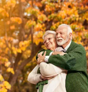 Glückliche Senioren. 24 h Pflege Zuhause Worms. Foto © Cherries - stock.adobe.com